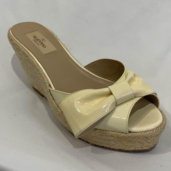 VALENTINO espadrille mules. Cream in colour. Size 38 (7.5). Excellent co… - Picture 10 of 10